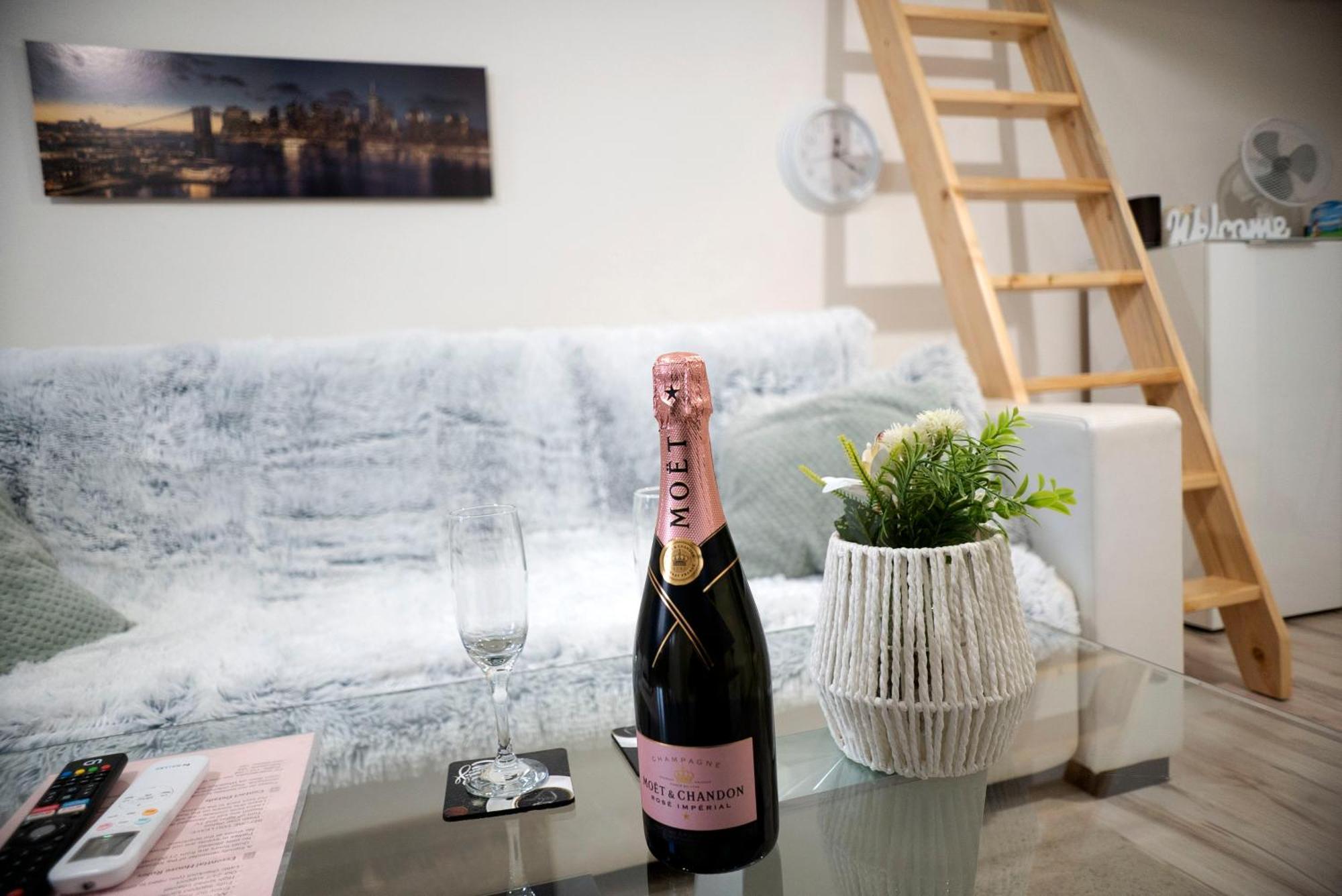 Appartement New Stylish Place For Couple *